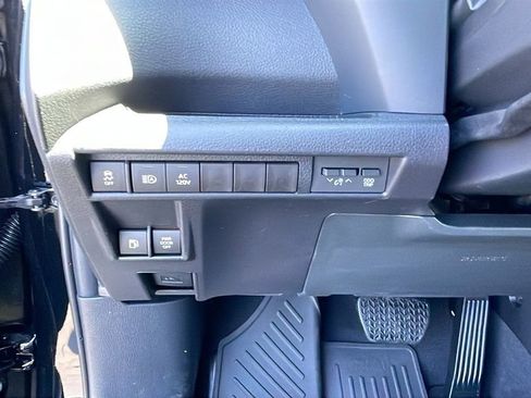 New 2026 Toyota Sienna XLE Woodland Edition AWD/4WD image 27