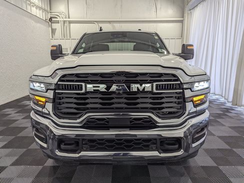Used 2026 RAM 2500 Big Horn AWD/4WD image 4