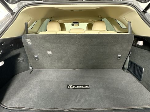 Used 2022 Lexus RX 350L FWD w/ Premium Package image 25