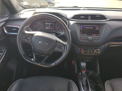 Used 2023 Chevrolet TrailBlazer RS image 13