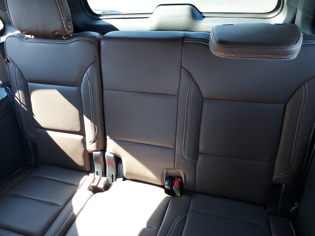 Used 2022 Chevrolet Tahoe High Country AWD/4WD image 24