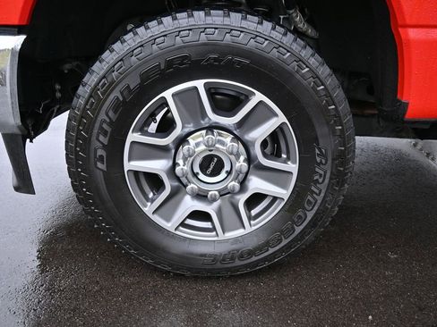 Used 2024 Ford F350 Lariat w/ Lariat Ultimate Package image 10