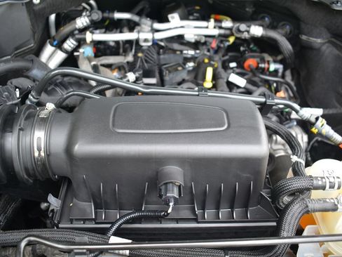 Used 2022 Ford Explorer XLT AWD/4WD image 27