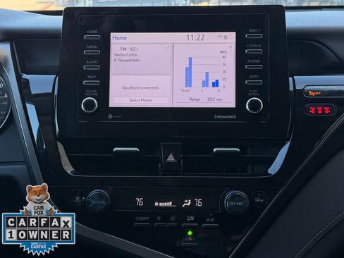 Used 2024 Toyota Camry LE image 12