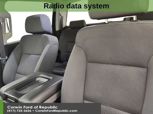 Used 2018 Chevrolet Silverado 1500 LT w/ All Star Edition image 10