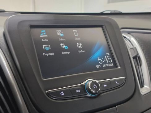 Used 2017 Chevrolet Malibu LS FWD image 12