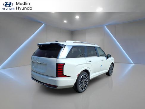 New 2026 Hyundai Palisade Calligraphy image 3