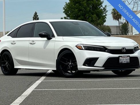 Certified 2024 Honda Civic Sport image 2
