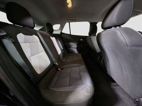 Used 2024 Chevrolet Trax LS w/ LS Convenience Package FWD image 26