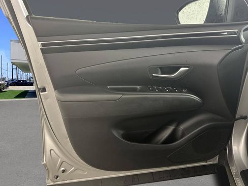 Certified 2024 Hyundai Tucson SEL AWD/4WD image 16