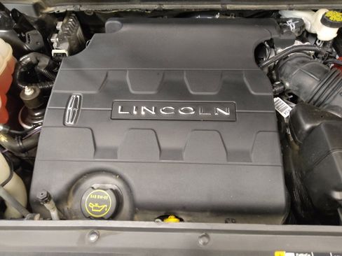 Used 2016 Lincoln MKX Reserve w/ Technology Package AWD/4WD image 30