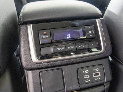 Used 2026 Subaru Ascent Premium AWD/4WD image 39