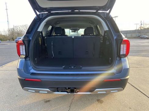 New 2026 Ford Explorer Active w/ Active Comfort Package image 8