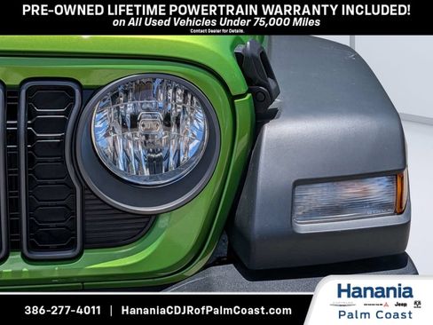 Used 2025 Jeep Wrangler Unlimited Sport AWD/4WD image 9