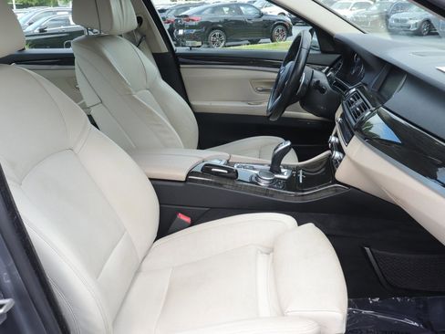 Used 2016 BMW 535i Sedan RWD image 16