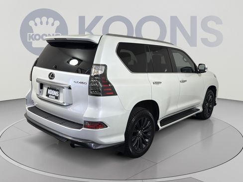 Used 2023 Lexus GX 460 Luxury w/ Sport Design Package AWD/4WD image 7