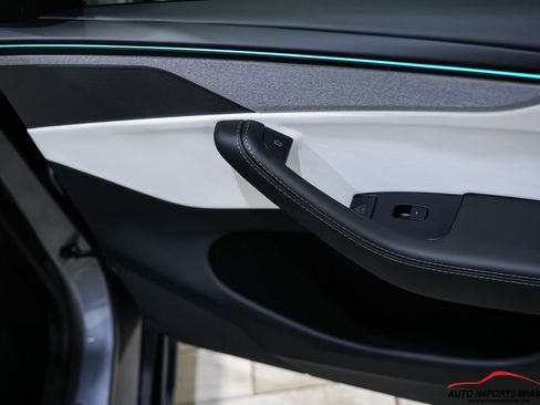 Used 2026 Tesla Model Y 2WD image 53