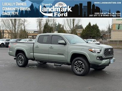 Used 2022 Toyota Tacoma TRD Sport w/ Black Out Package (TMS)