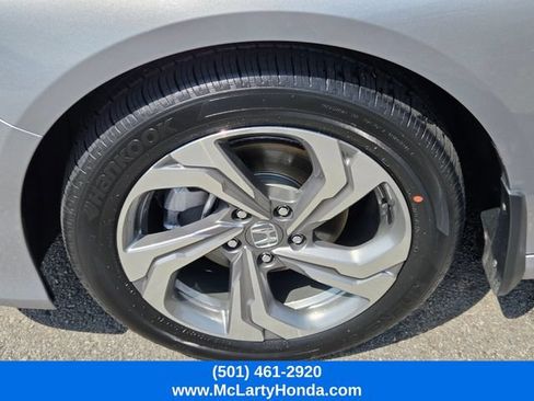 Used 2018 Honda Accord EX image 21