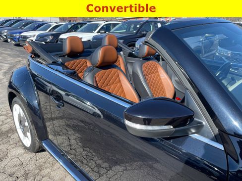 Used 2019 Volkswagen Beetle 2.0T Final Edition SEL FWD image 24