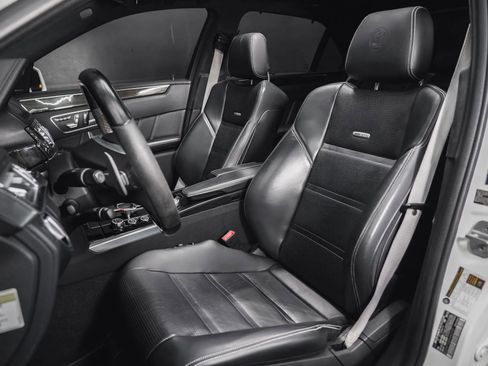 Used 2014 Mercedes-Benz E 63 AMG S-Model image 44