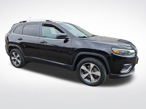 Used 2019 Jeep Cherokee Limited AWD/4WD image 6