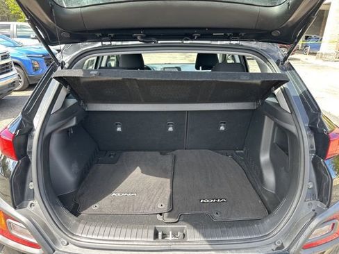 Used 2019 Hyundai Kona SE FWD image 25