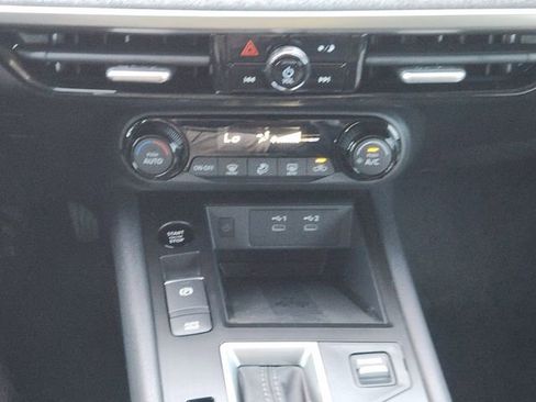 New 2026 Nissan Kicks SV image 15