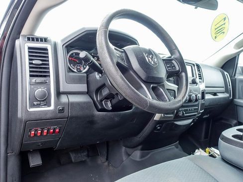 Used 2017 RAM 2500 SLT image 2