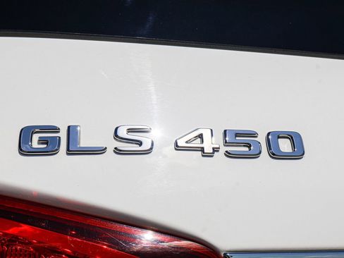 Used 2017 Mercedes-Benz GLS 450 4MATIC image 7
