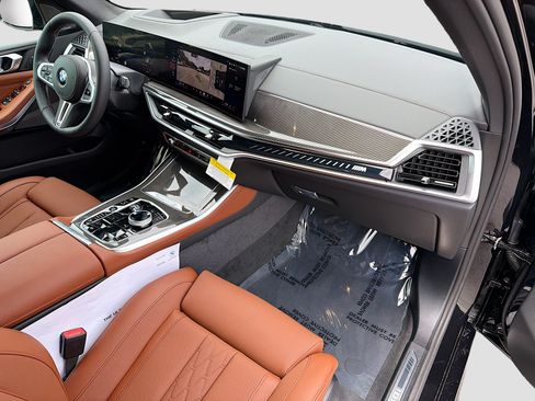 New 2026 BMW X5 M60i AWD/4WD image 13