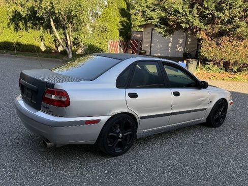 Used 2001 Volvo S40 FWD image 7