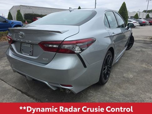 Used 2023 Toyota Camry XSE image 6