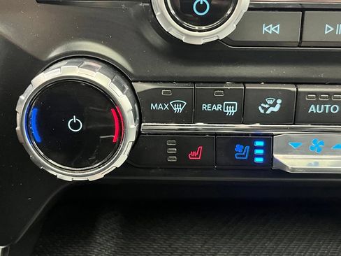 Used 2023 Ford F150 Raptor w/ Raptor Carbon Fiber Package AWD/4WD image 7