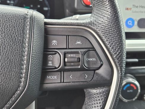 Used 2024 Toyota Tacoma TRD Off-Road AWD/4WD image 19