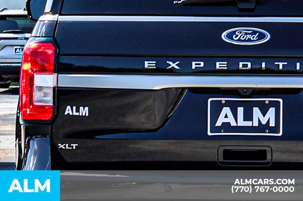 Used 2024 Ford Expedition XLT RWD image 12