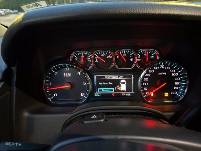 Used 2019 Chevrolet Tahoe LS AWD/4WD image 14