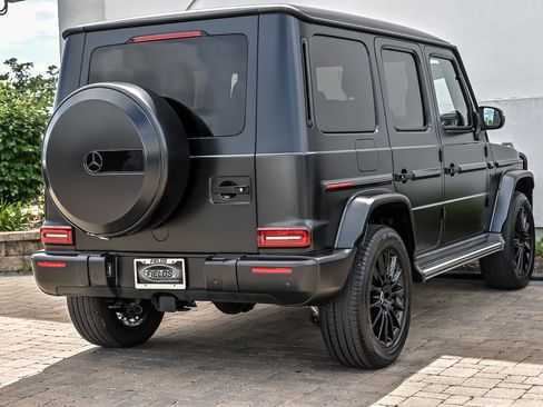 Used 2023 Mercedes-Benz G 550 image 13