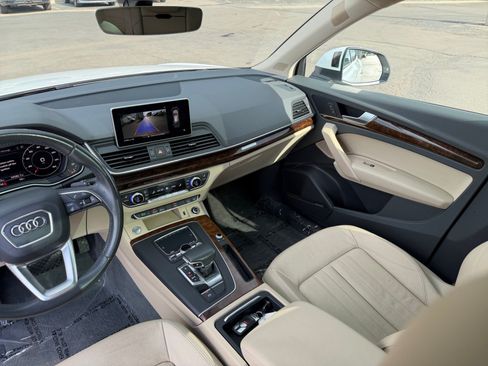 Used 2018 Audi Q5 2.0T Premium Plus w/ Premium Plus Package AWD/4WD image 19