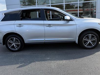 Used 2019 INFINITI QX60 Pure