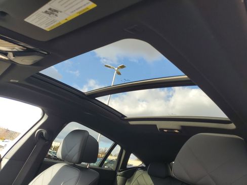 Certified 2024 BMW X6 xDrive40i w/ Premium Package image 9