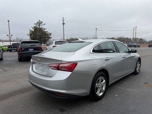 Used 2022 Chevrolet Malibu LT image 6