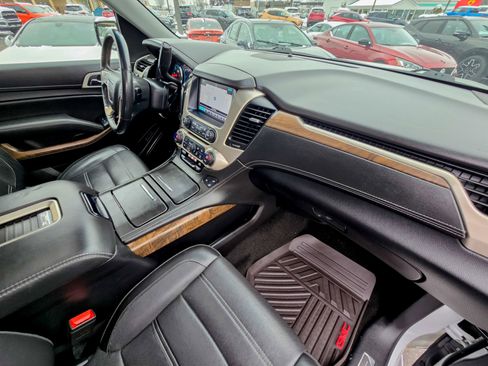 Used 2018 GMC Yukon Denali w/ Open Road Package image 28