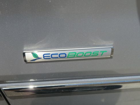 Used 2013 Ford F150 Platinum AWD/4WD image 16