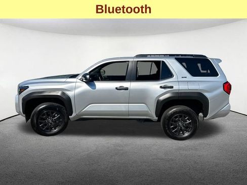 Certified 2026 Toyota 4Runner SR5 AWD/4WD image 7