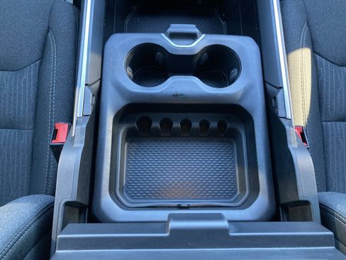 Used 2019 RAM 1500 Big Horn image 29