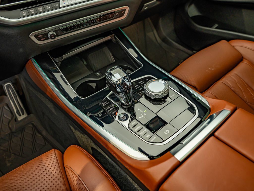 Used 2023 BMW X5 M50i w/ Executive Package AWD/4WD image 29
