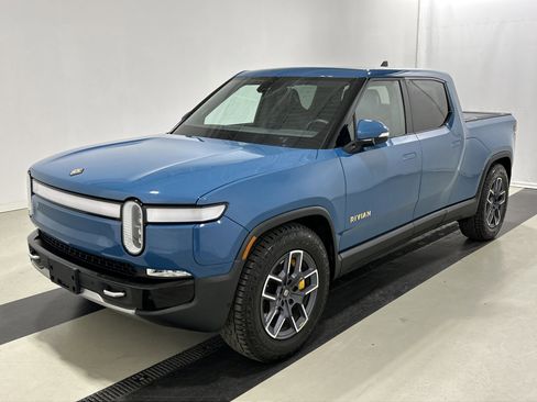 Used 2022 Rivian R1T Launch Edition AWD/4WD image 1