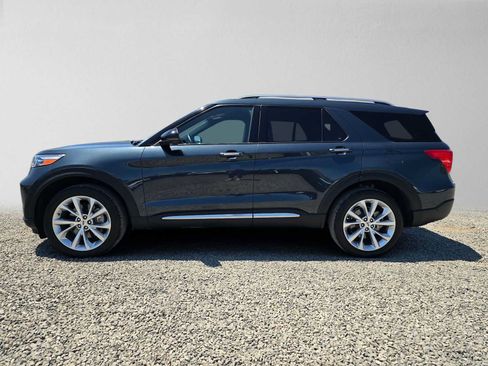 Used 2023 Ford Explorer Platinum w/ Premium Technology Package AWD/4WD image 6