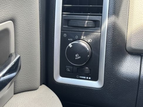 Used 2012 RAM 1500 Big Horn AWD/4WD image 22